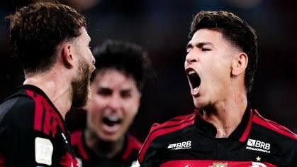 Flamengo supera Atlético-MG em jogo tenso e mantém vantagem na liderança do Brasileirão
